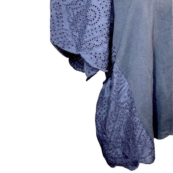 Pomander Place Emi Eyelet Lace Tee- SZ M - Picture 8 of 9